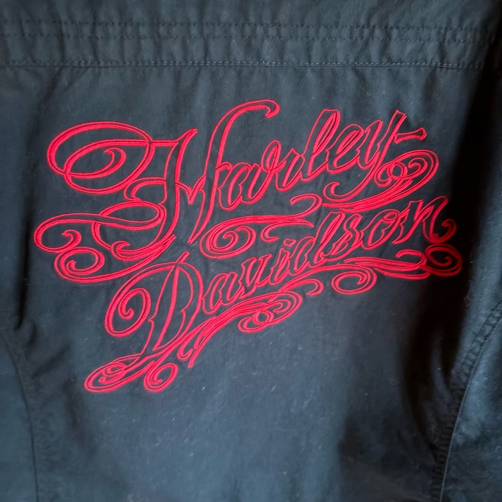 Harley-Davidson Black Jacket with Red Embroidery - Picture 2 of 4